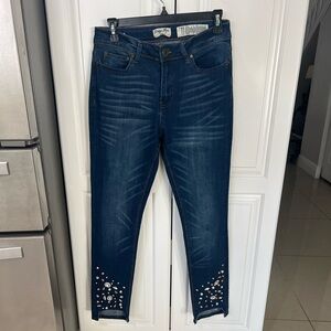 Indigo Rein Women's ankle jeans JEWELED Junior Fray leg size 11